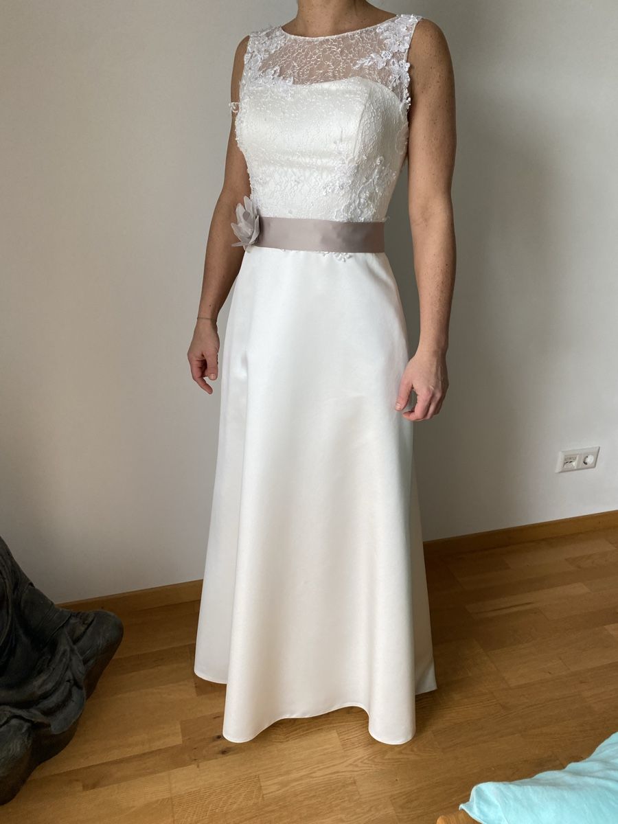 Vestiti: Brautkleid, schlichte A-Linie, Grösse 36 – Usato da Zürich venduto da Drengemann