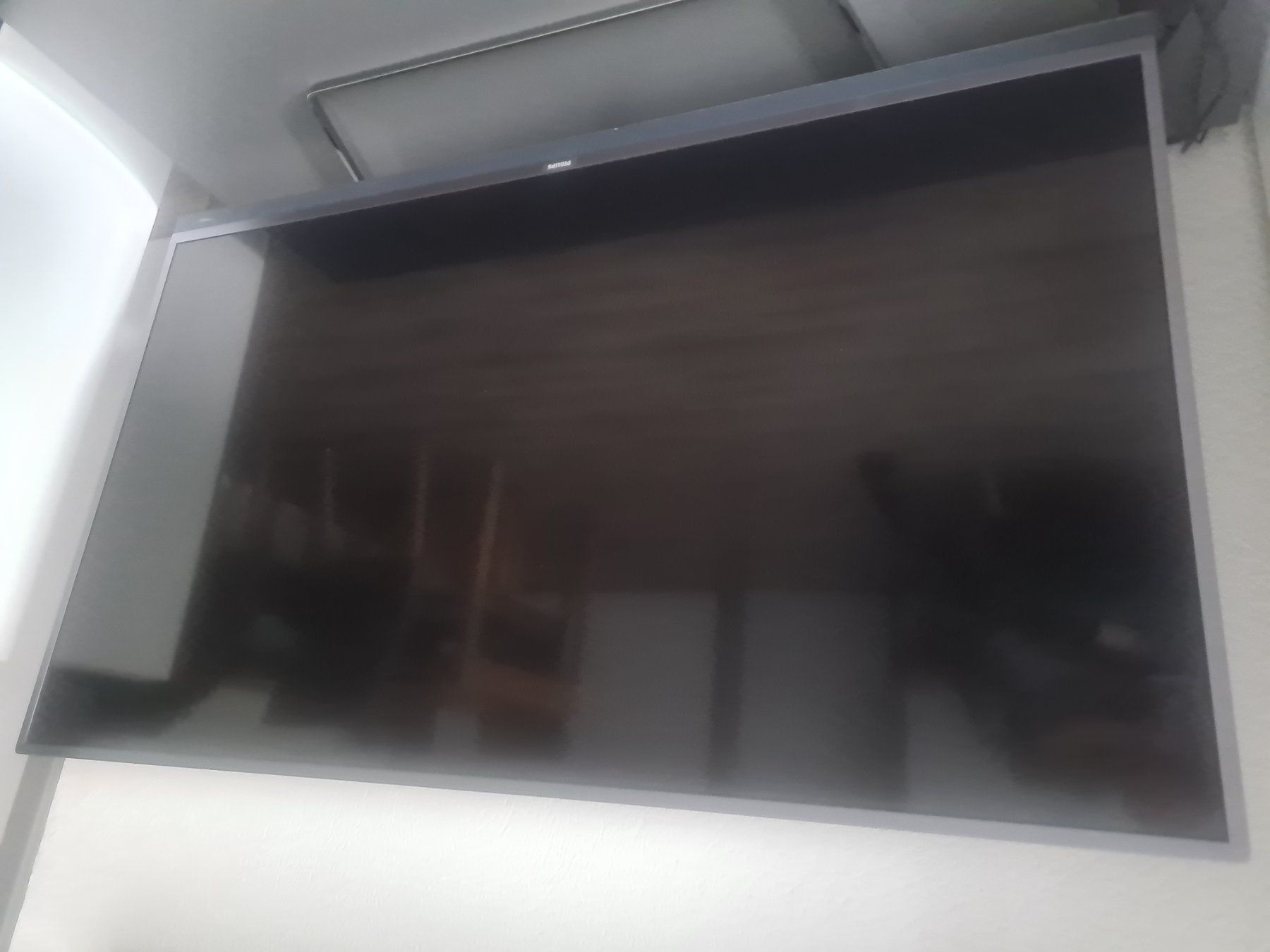 Philips Fernseher: Philips TV – Gebraucht aus Port von NUDINSON 1
