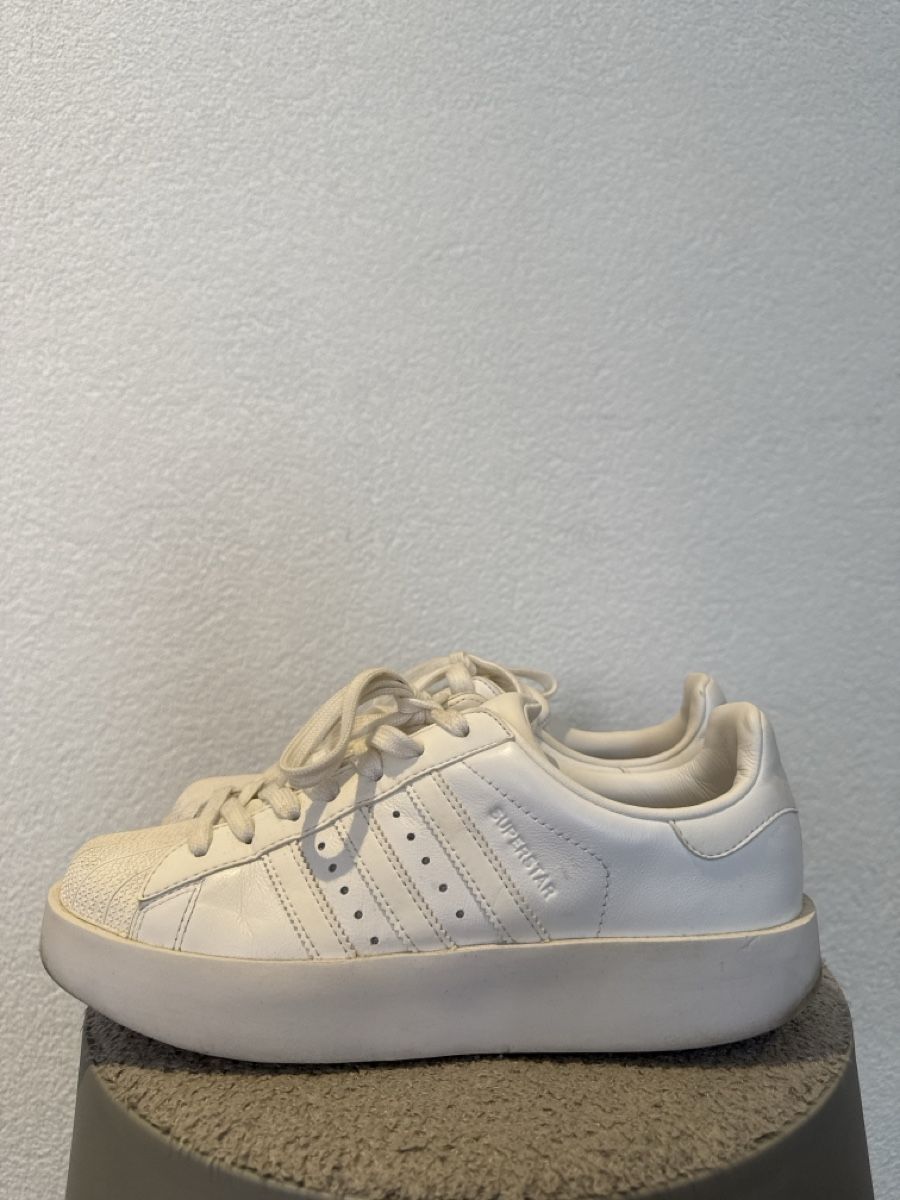 Adidas Scarpe da uomo: Adidas superstar  – Usato da La Chaux-de-Fonds venduto da Ro.raw 2