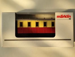 Personenwagen rot-gelb von Märklin H0, WS, Fabrikneu