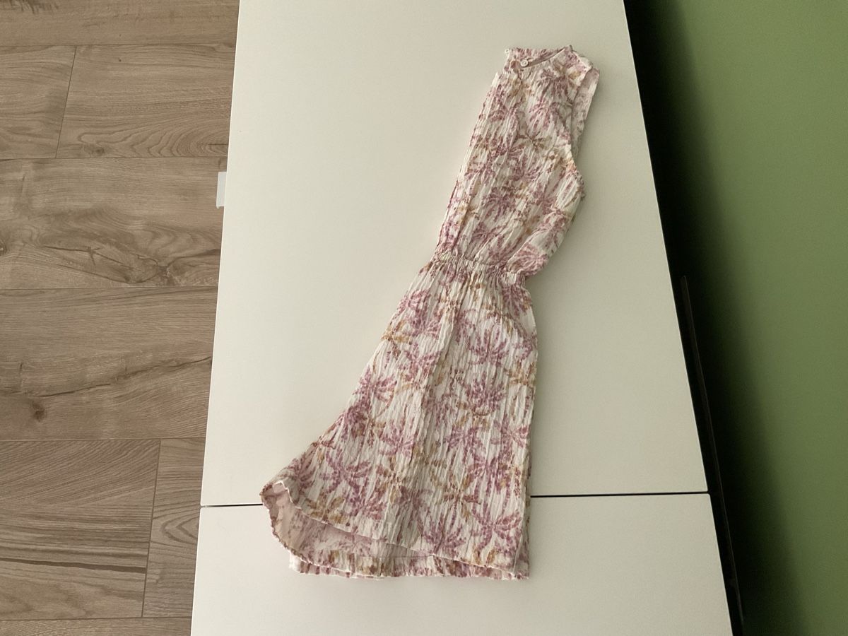 Jumpsuits: Jumpsuit / Overall Gr. 146 Mädchen  – Neu (gemäss Beschreibung) aus Pfäffikon ZH von Ben0707 2