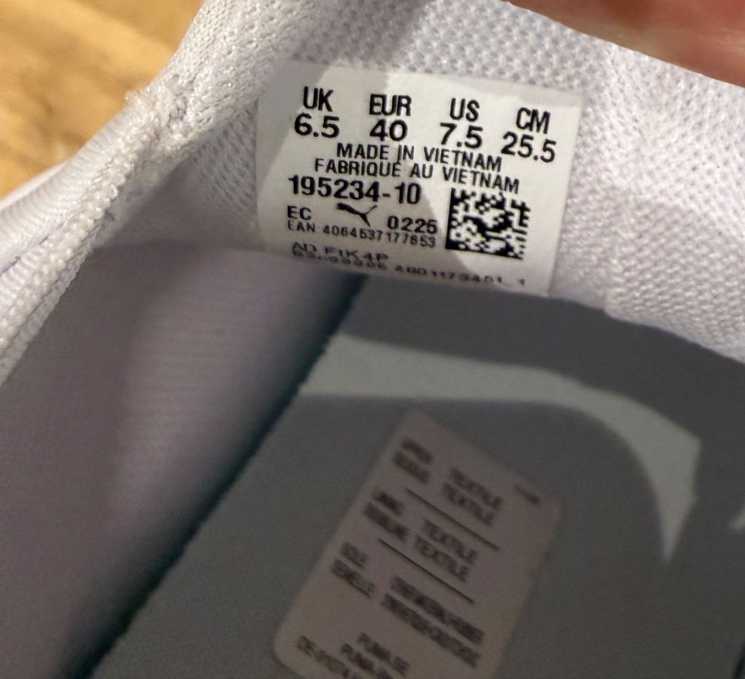 Puma Scarpe da uomo: Puma Sneakers Weiss Gr. 40 – Nuovo (secondo la descrizione) da St. Margrethen SG venduto da senno 3