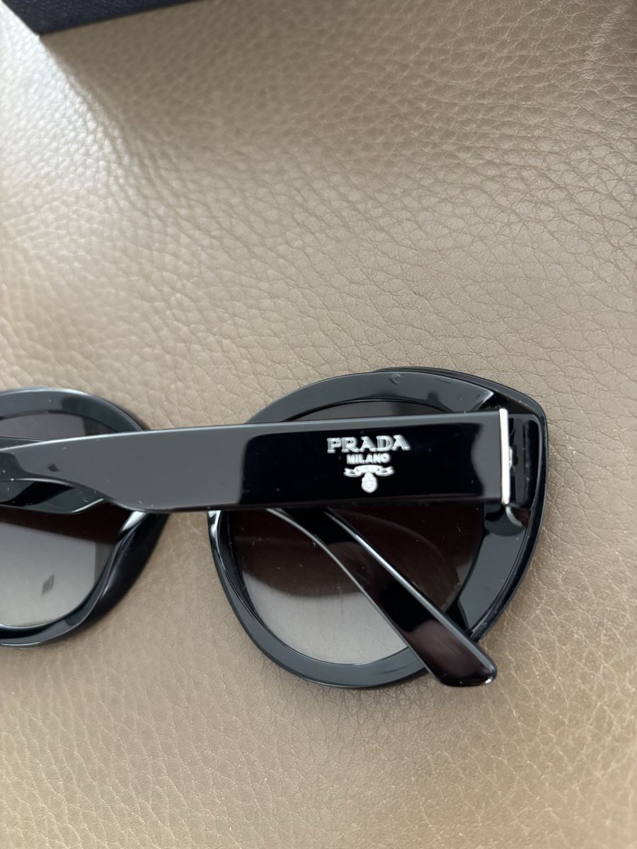 Prada Occhiali & Lenti: PRADA Sonnenbrille wie NEU – Nuovo (secondo la descrizione) da Tägerwilen venduto da limolimo 4