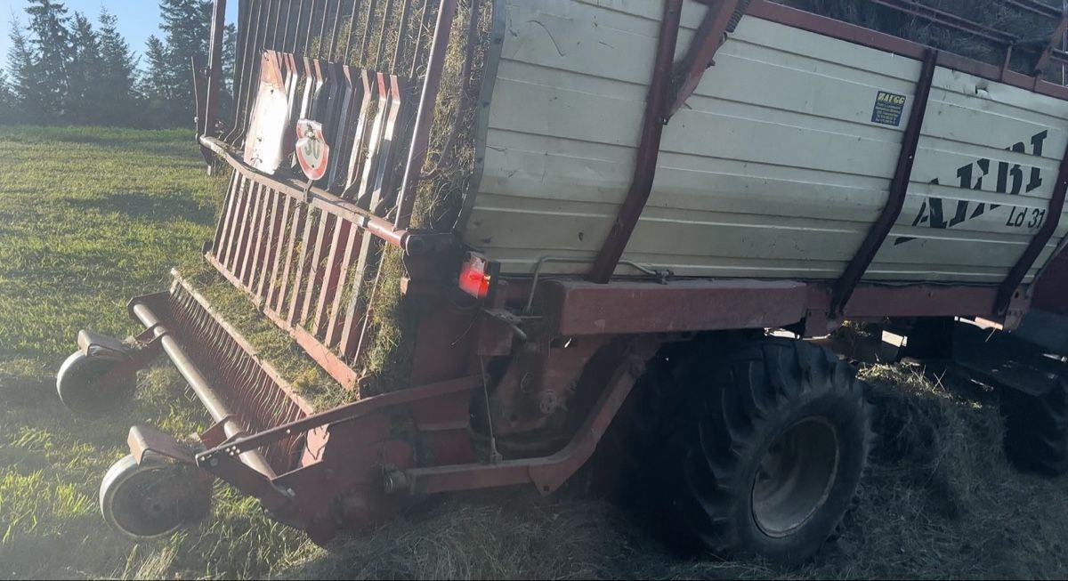 Aebi Tutte le macchine: Aebi Ladewagen LD 31 K – Usato da Trub venduto da Bersu02 1