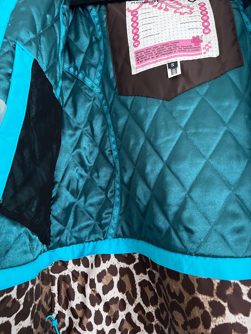 Chiemsee Giacche: Chiemsee Ski Jacket – Usato da Corsier-sur-Vevey venduto da Kristina.Nova 8