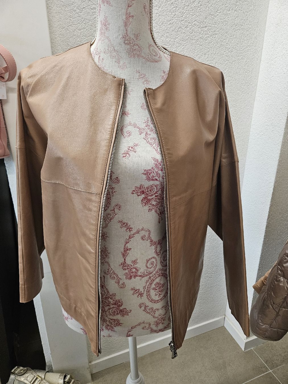 Giacche: Leder jacke Leonardo M – Nuovo (secondo la descrizione) da ipsach venduto da michat01