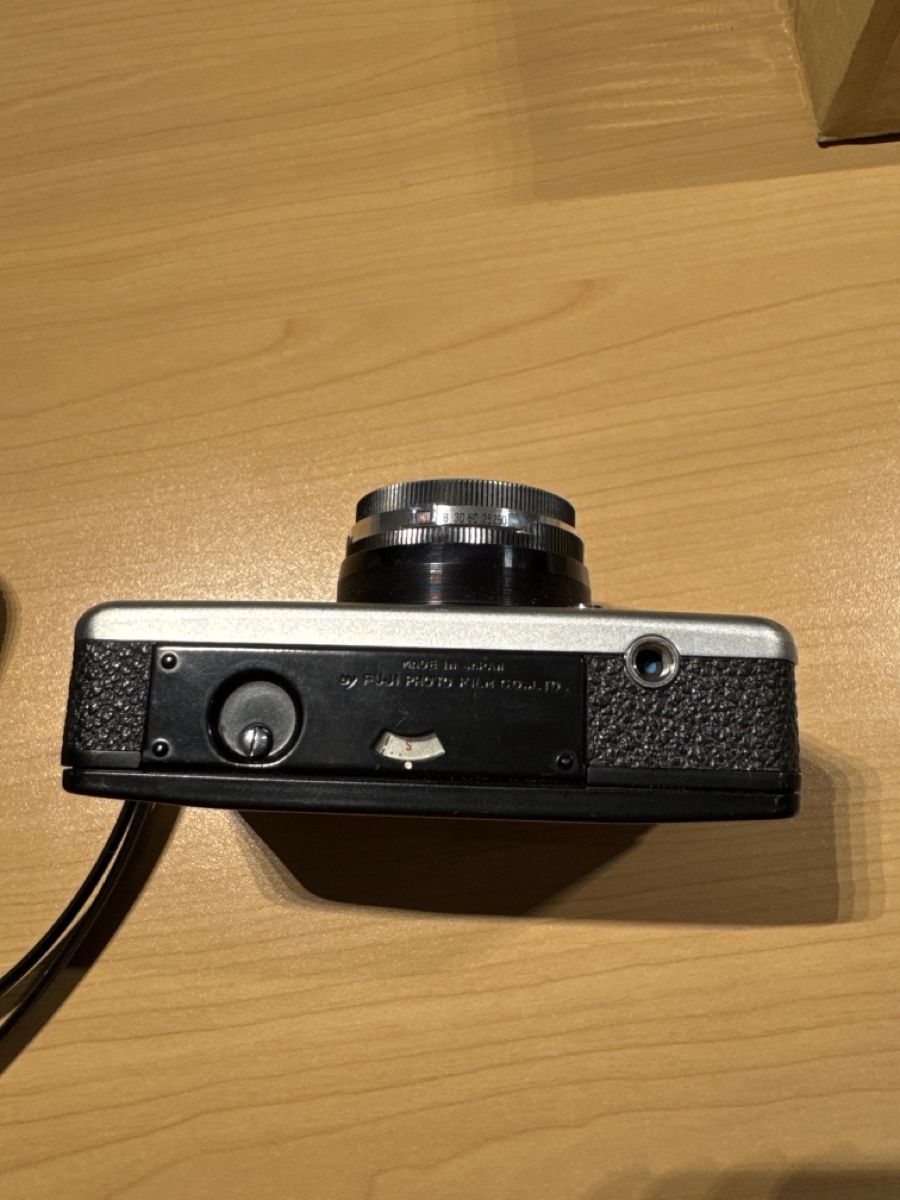 Fujica Fotocamera: Vintage Kamera Fujica compact 35, ca. 1967 – Usato da Neuhausen venduto da kgid3329 1