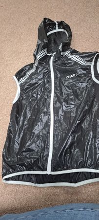 Craft Laufweste von Craft, Grösse L, neuwertig! windbreaker