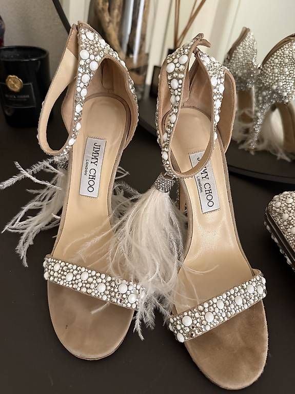 Borse da donna: Jimmy Choo Sandalen und Handtasche – Usato da Schindellegi venduto da wae_fhj7 3