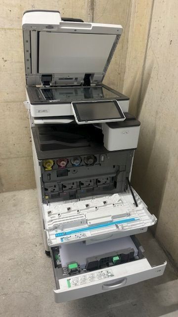 Imprimantes: Ricoh MP C3004 Multifunktionsdrucker – D'occasion à Rotkreuz par Reinfisch 2