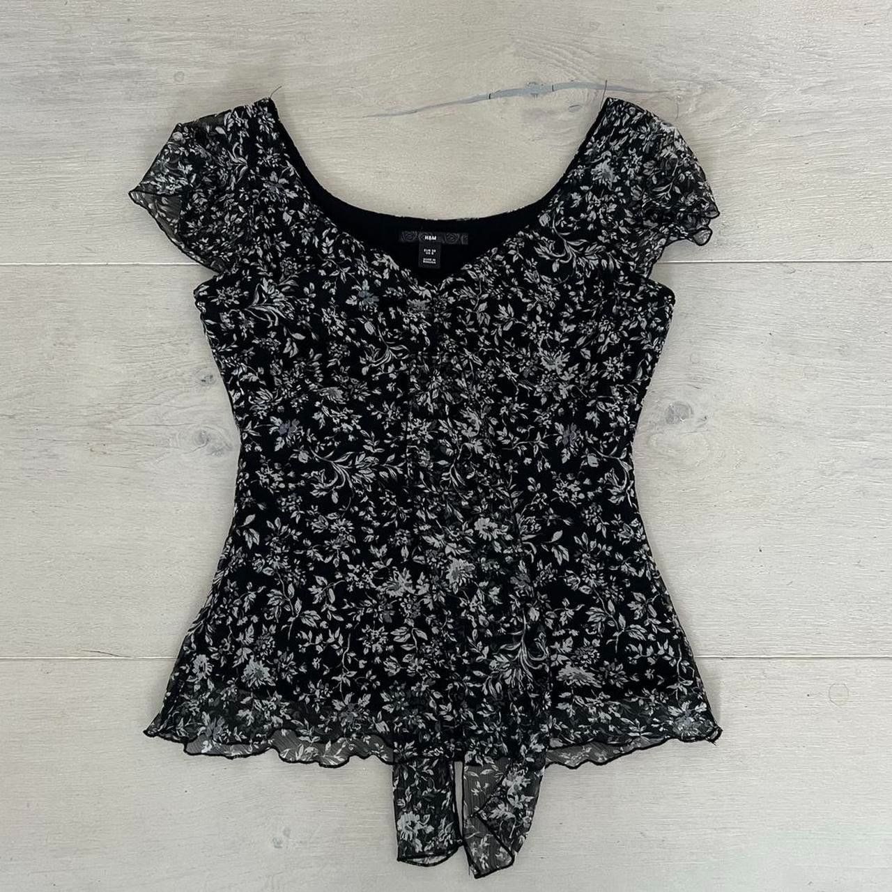 H&M Camicette: Sommerliches Chiffon-Top mit Blumenmuster, Grösse S/M – Usato da Richterswil venduto da sop_zwd9 3