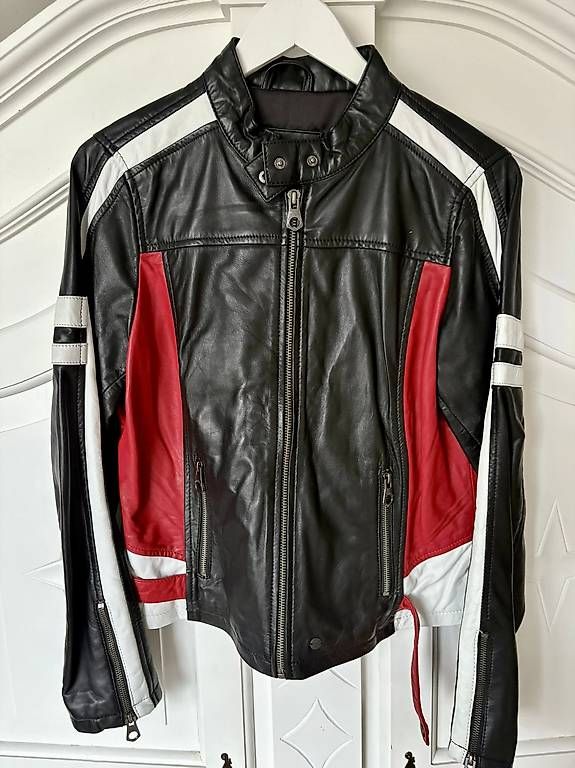 Jacken: Bikerjacke Leder – Gebraucht aus Gerlafingen von Flavia9
