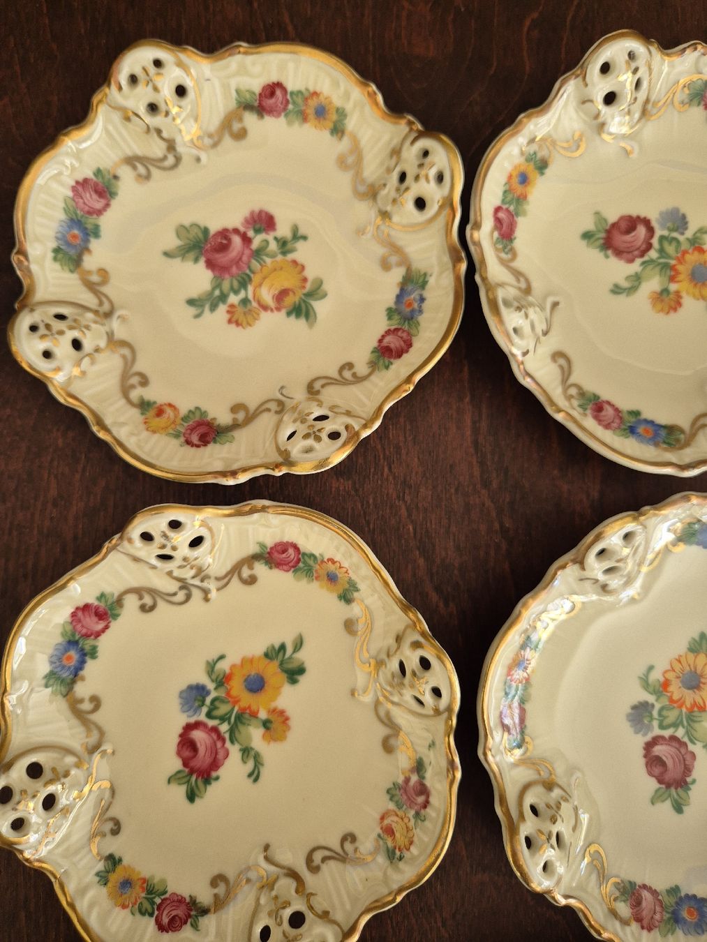 Rosenthal Set di piatti: Rosenthal Teller Set komplett, Dekor mit Blumenmuster – Nuovo (secondo la descrizione) da Eschlikon TG venduto da zuzanka80 2