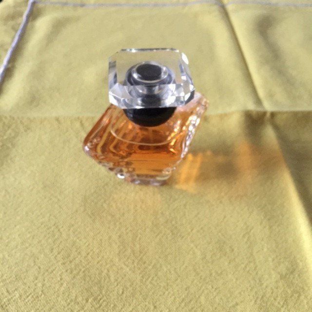 Lancôme Parfum & Eau de Toilette: Eau de Parfum-Trésor de Lancôme – Gebraucht aus Genève von Honeybird 2