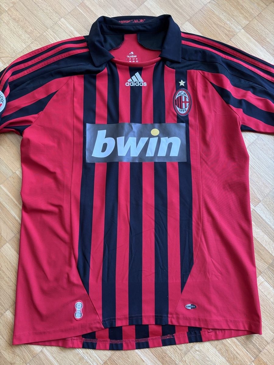 Adidas Canottiere & Pantaloni: AC Milan Trikot Ronaldo – Usato da Zürich venduto da ChampShirts 1