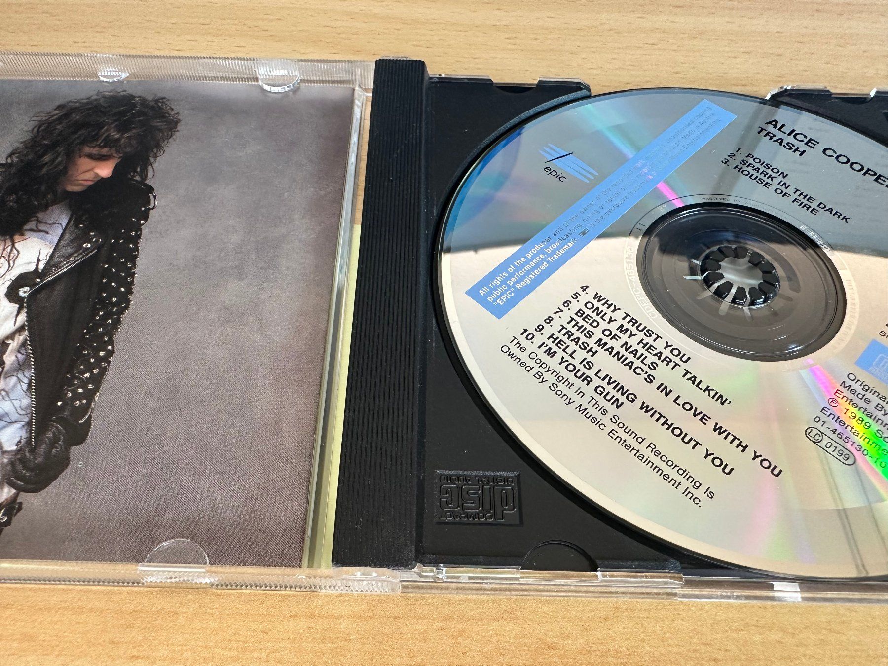 CD: Alice Cooper – Trash – Usato da Rikon im Tösstal venduto da Alpenmutz 2