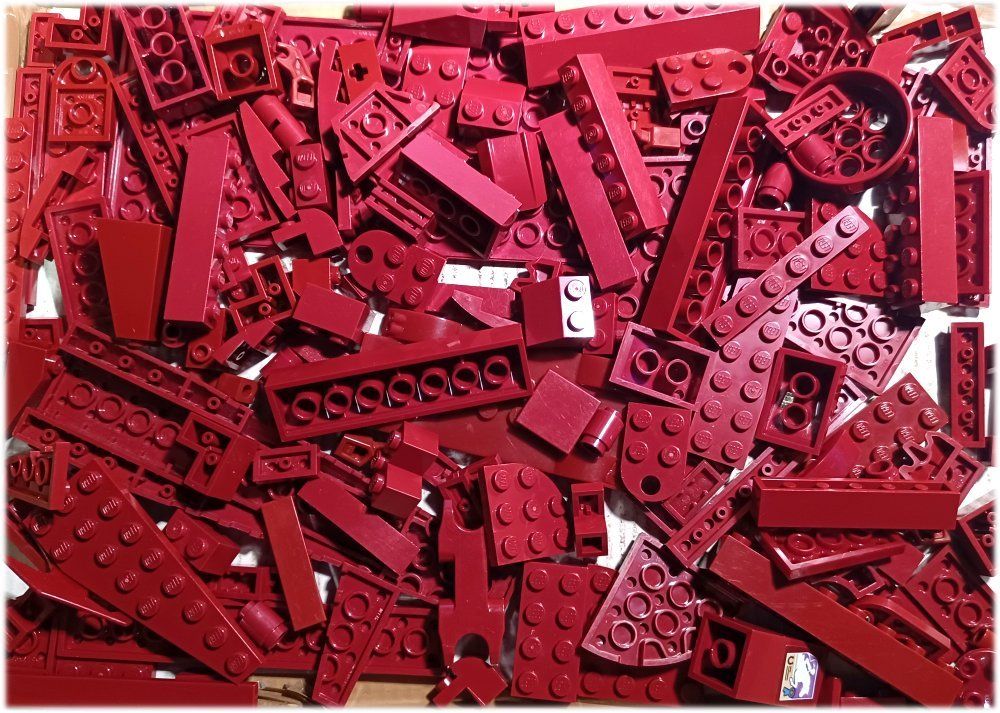 Lego Kit di costruzioni: LEGO 150 Burgunderrot Teile -A88 – Usato da Morges venduto da cardeman61