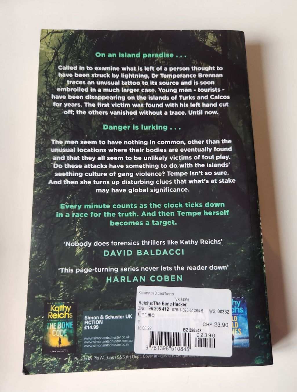Bücher: BOOK The Bone Hacker by Kathy Reichs ENGLISH – Gebraucht aus Frauenfeld von Lunarlilac 1