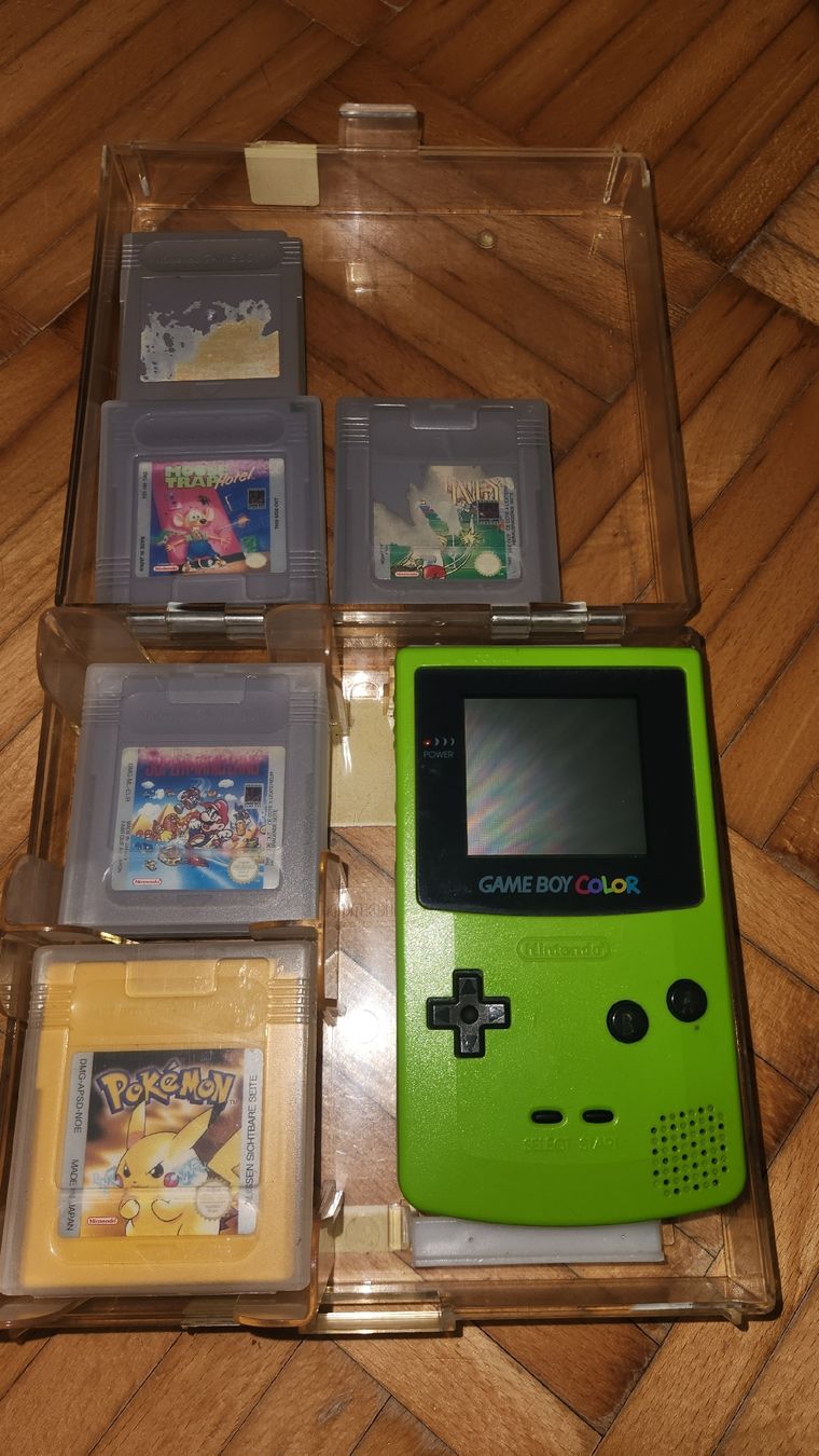 Giochi: Game Boy Color + Spiele – Usato da Basel venduto da lukag99