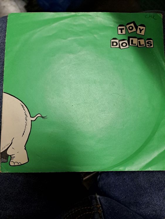 TOY DOLLS "NELLIE THE ELEPHANT/FISTICUFFS IN FREDERICK. . . Kaufen