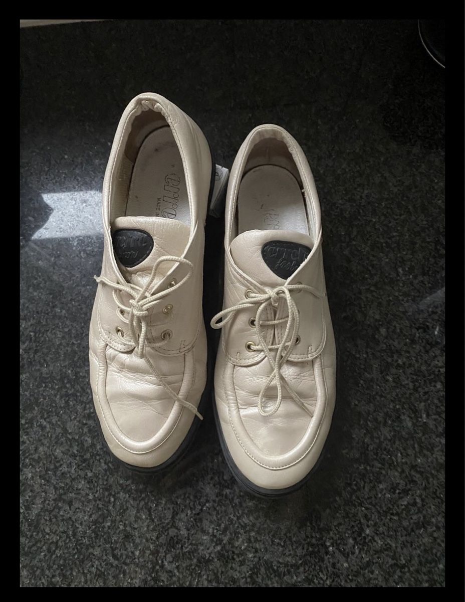 Scarpe da donna: Sneaker hellbeige metallic, Gr.39, Leder – Usato da wallisellen venduto da kadoja