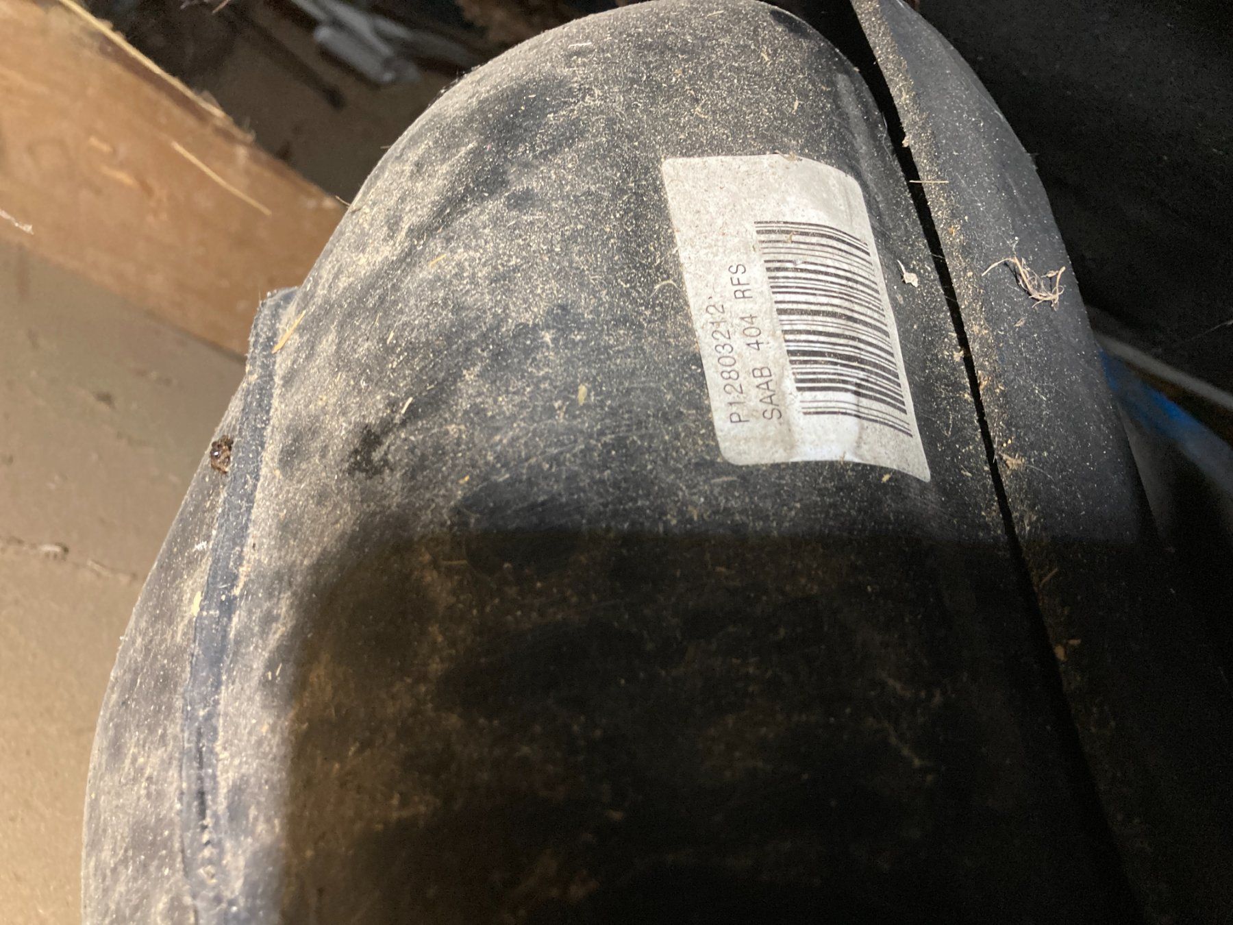 Saab Tutti pezzi di ricambio auto: Saab 9-3 Benzintank 12803212 – Usato da Unterkulm venduto da YS3
