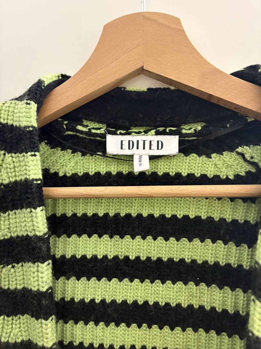 Giacche: Kurzer Cardigan – Usato da Zürich venduto da Esperanto 1