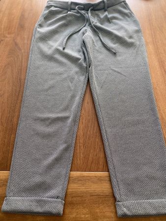 Stoffhose in grau von Tally Weijl Grösse 40