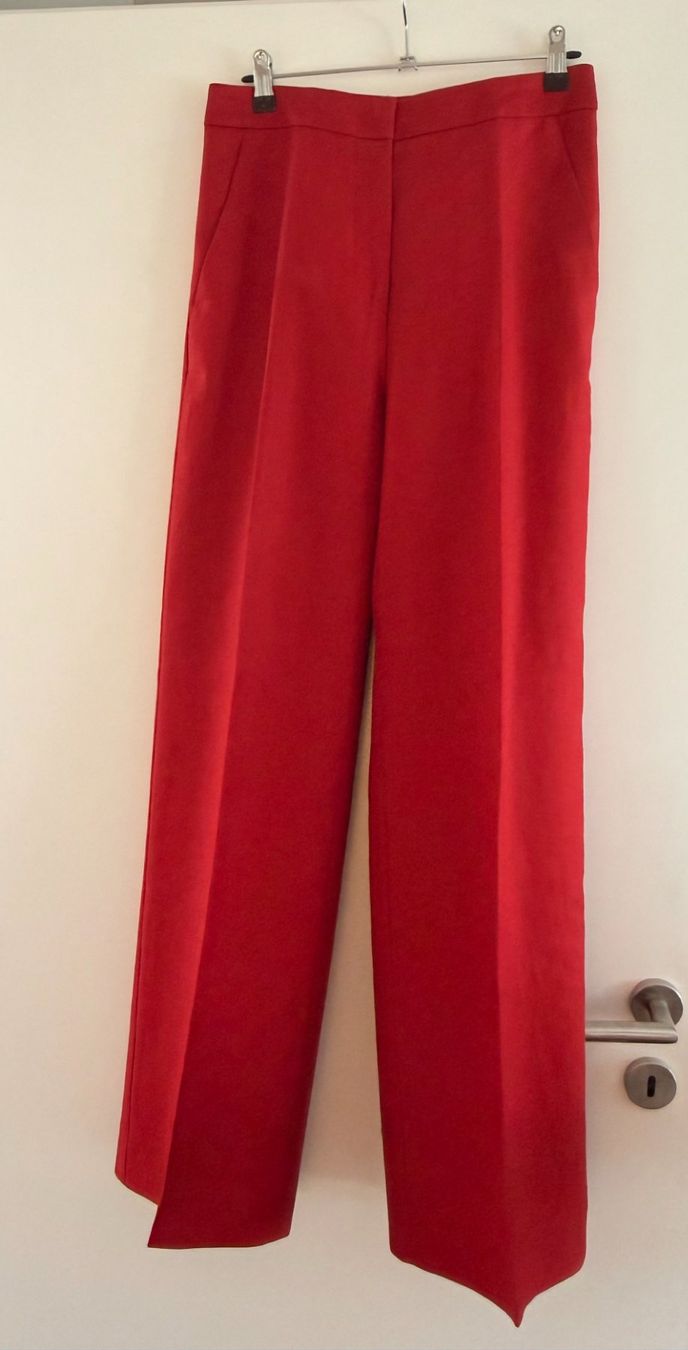 Max Mara Pantaloni: Max Mara Leinenhose rot, Grösse 38 – Usato da Männedorf venduto da MAUS1902