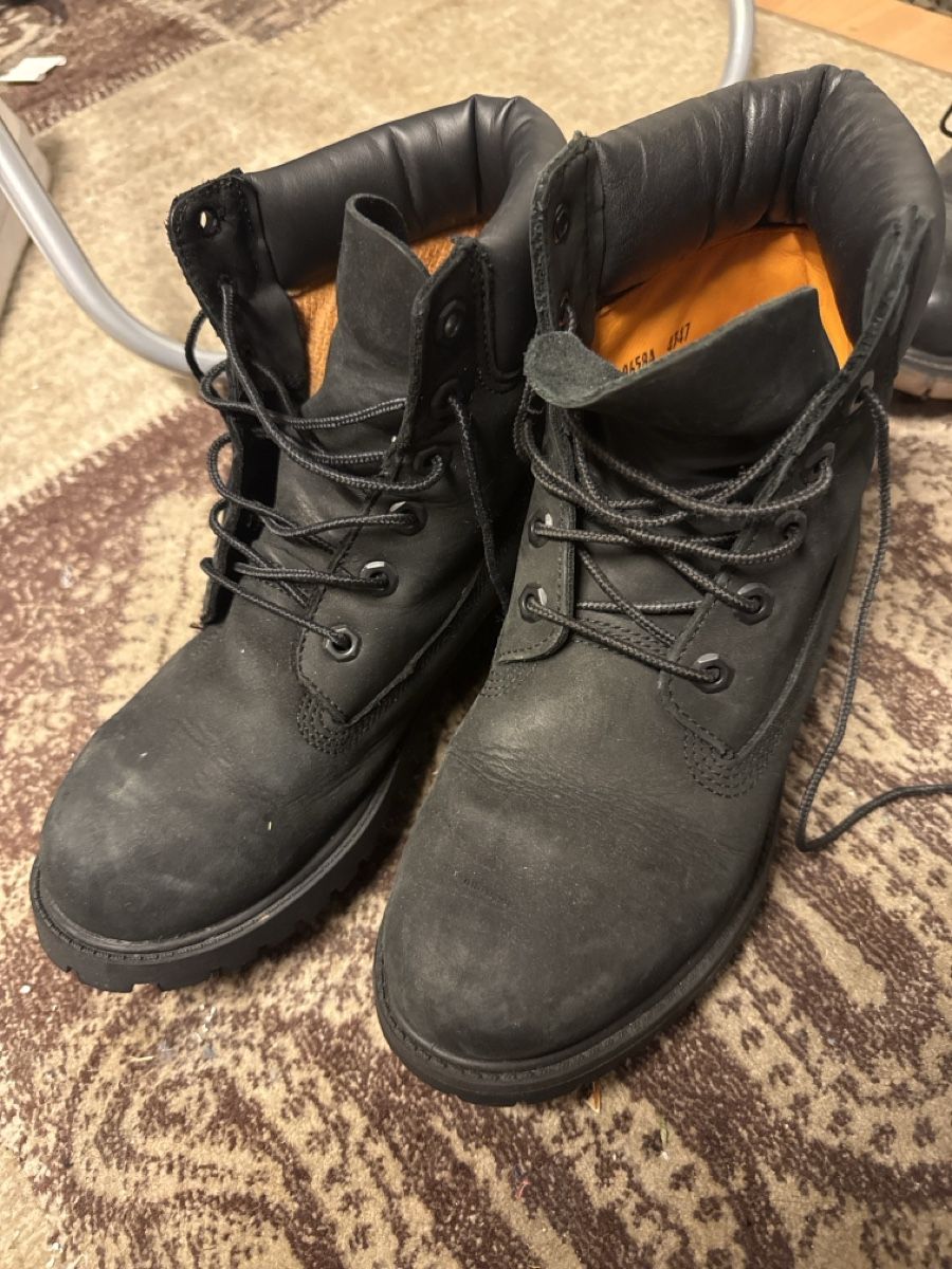 Timberland Scarpe da uomo: Timberland Stiefel schwarz Grösse 39 – Usato da Adliswil venduto da ole_6vxw