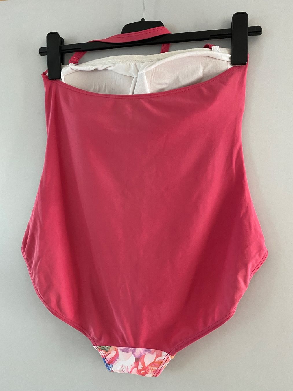 Costumi da bagno & Bikini: Badekleid Grösse 40/42 – Usato da Glattbrugg venduto da riseca 2