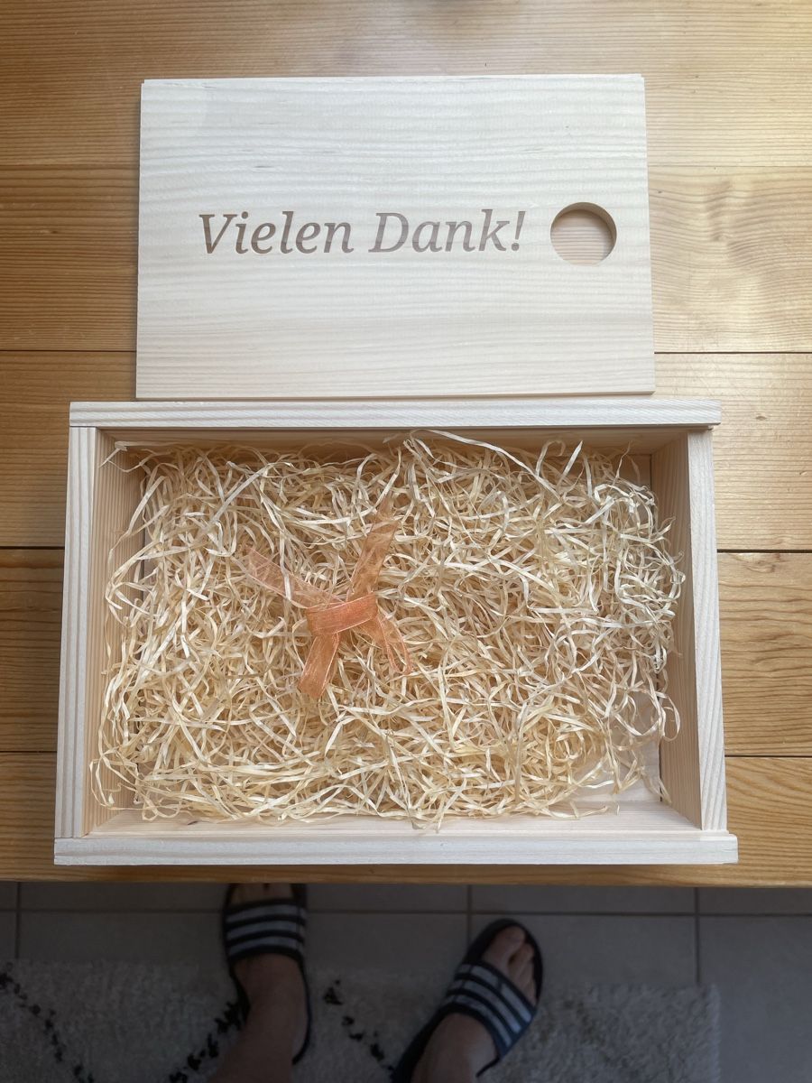 Articoli in legno: Geschenkbox BEWO ( Gratis Versand) – Nuovo (secondo la descrizione) da Affoltern im Emmental venduto da Bin_wtm2 5