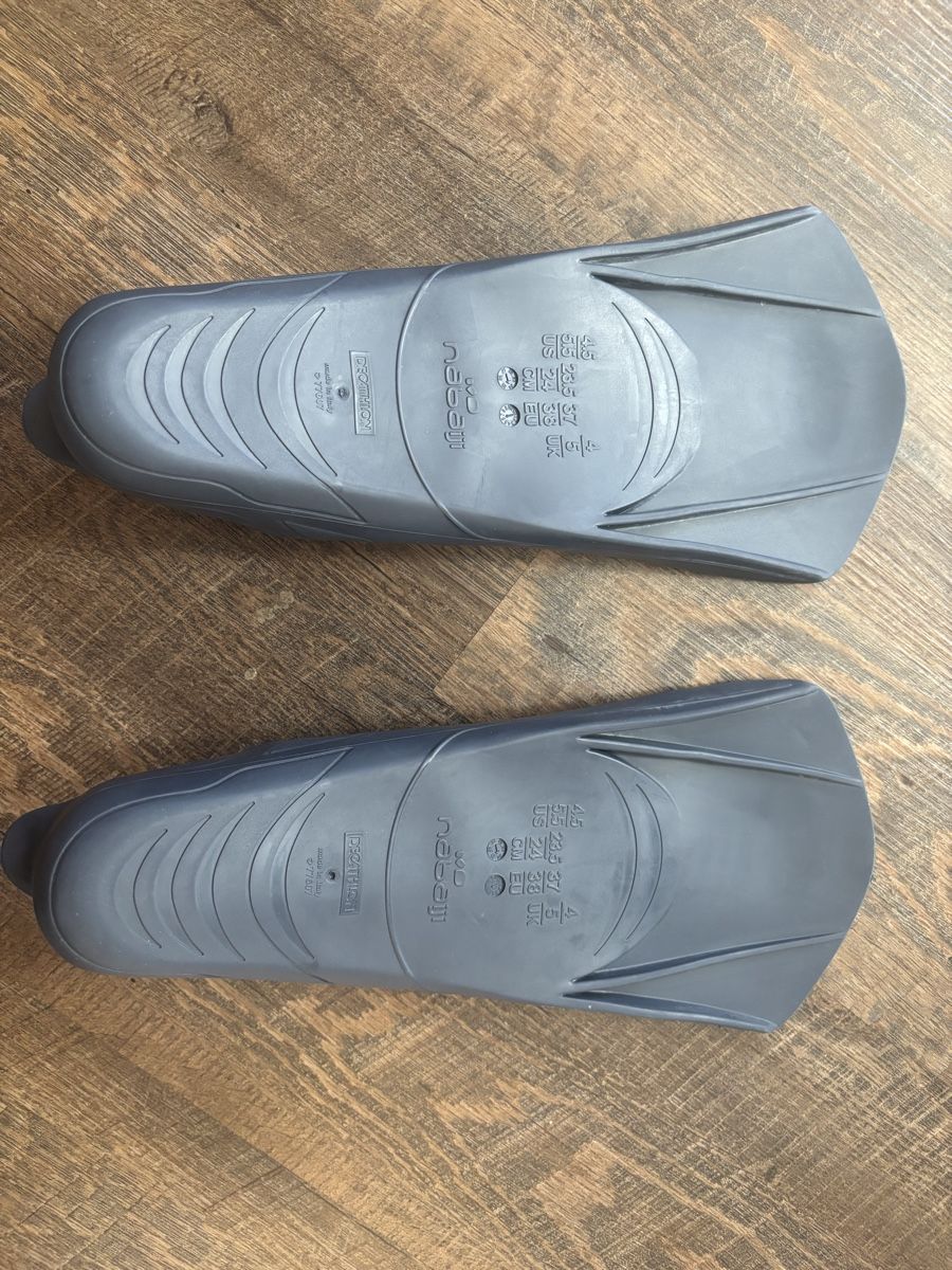 Decathlon Palmes, Masques & Tubas: Flossen – D'occasion à Neerach par MiDa8084 1