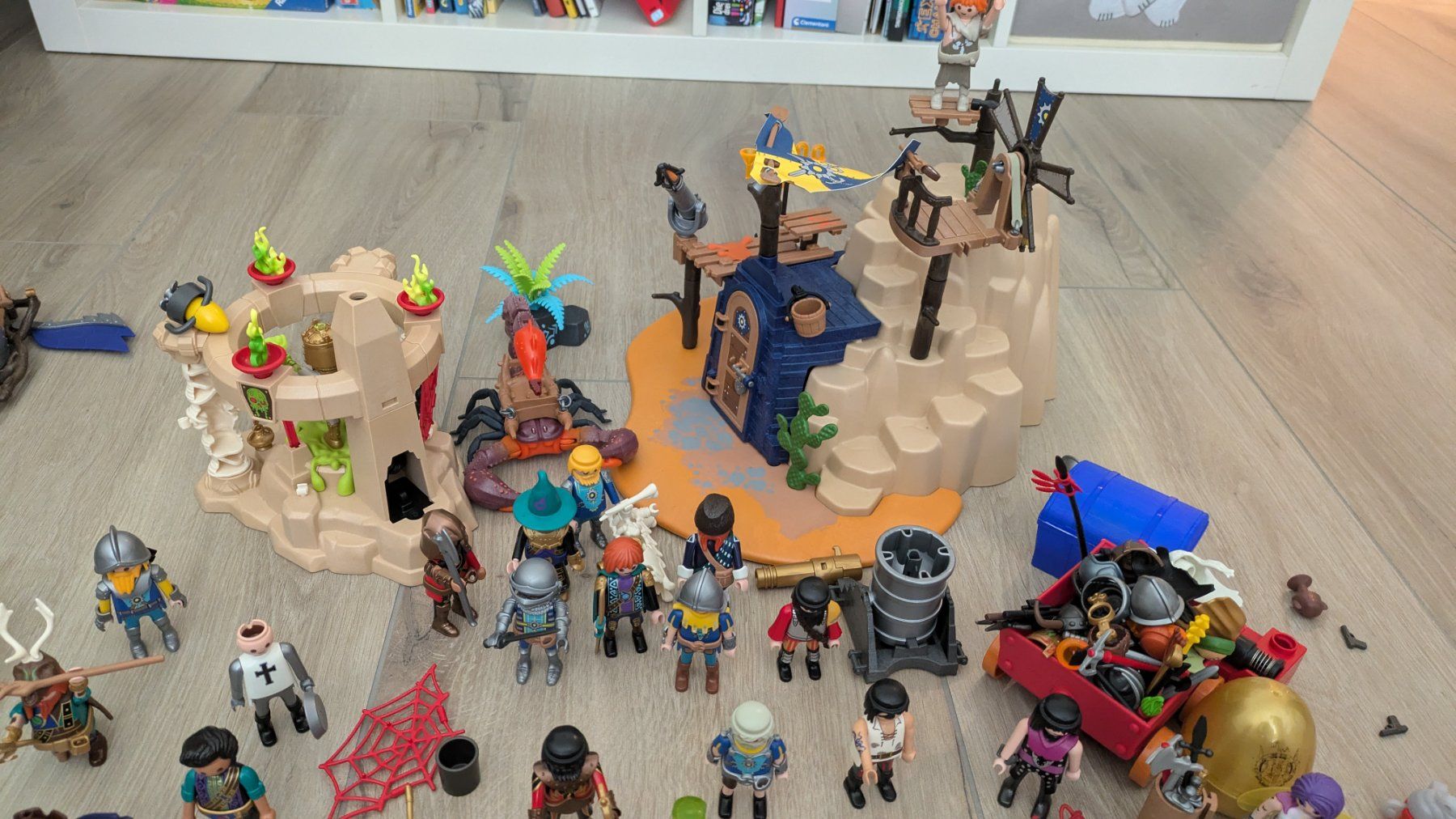 Playmobil Spielzeuge: Grosses Playmobil Novelmore Set – Gebraucht aus Staufen von Fleby84 3