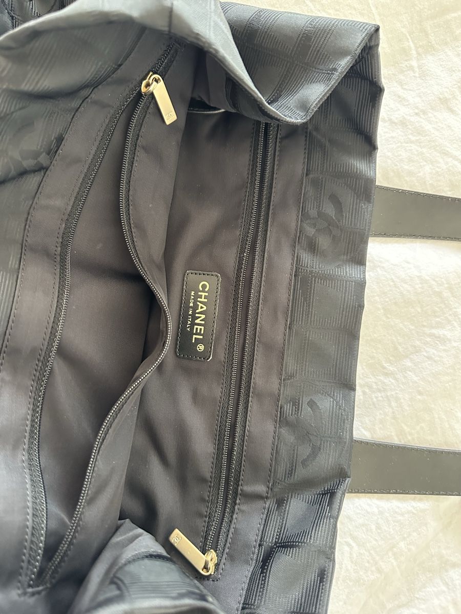Chanel Borse da donna: vintage Chanel bag – Usato da Fribourg venduto da vale.vas 5