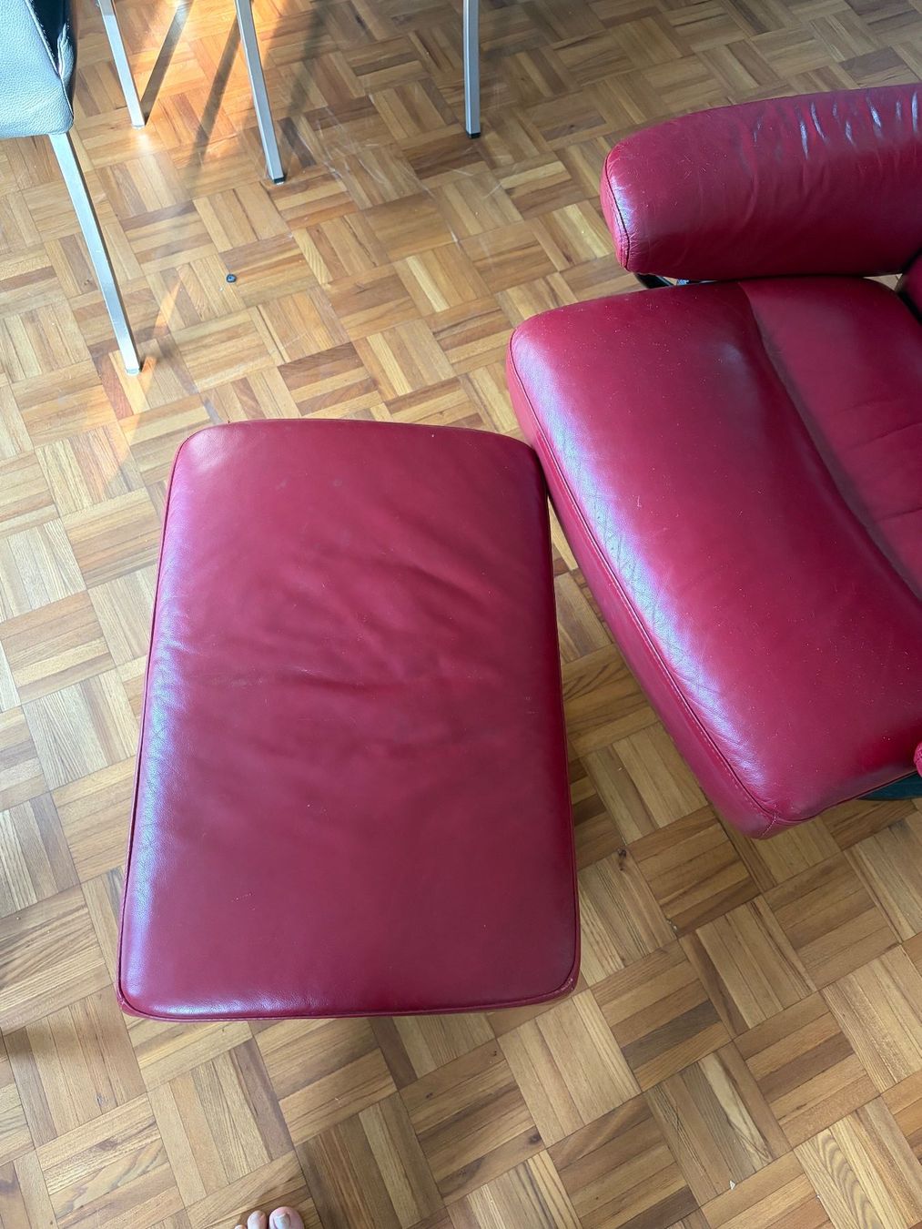 Stressless Fauteuils: Stressless Ledersessel mit Hocker – D'occasion à Winterthur par JonyMara 2