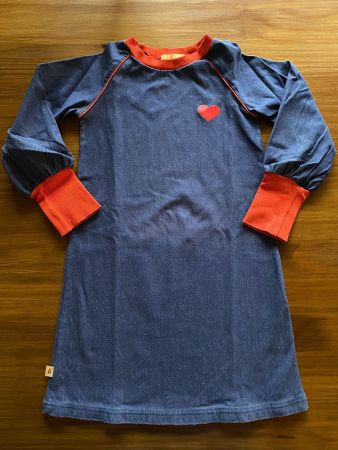 AlbaKid Kleid in Jeansoptik mit rot - Grösse 116/122