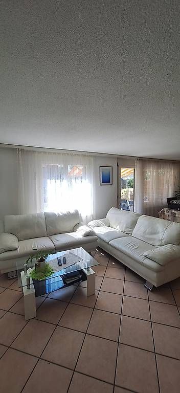 Sofas: Echtleder Sofa – Gebraucht aus Madiswil von Oleander2