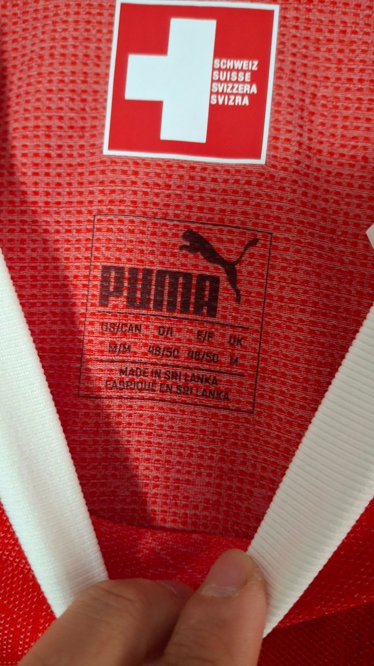 Schweizer Nati Canottiere & Pantaloni: Switzerland player version world cup 2018 puma – Usato da Yverdon-les-Bains venduto da flo_8fgr 3