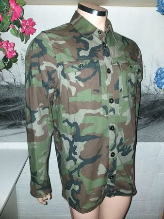 Sur-chemise / Überhemd NIKE   Taille/Grosse L  Neuf/Neu.....