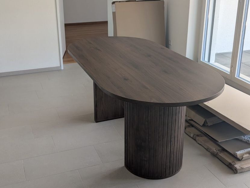Tavoli: Tisch oval – Nuovo (secondo la descrizione) da Jona venduto da iri_8bx7 1