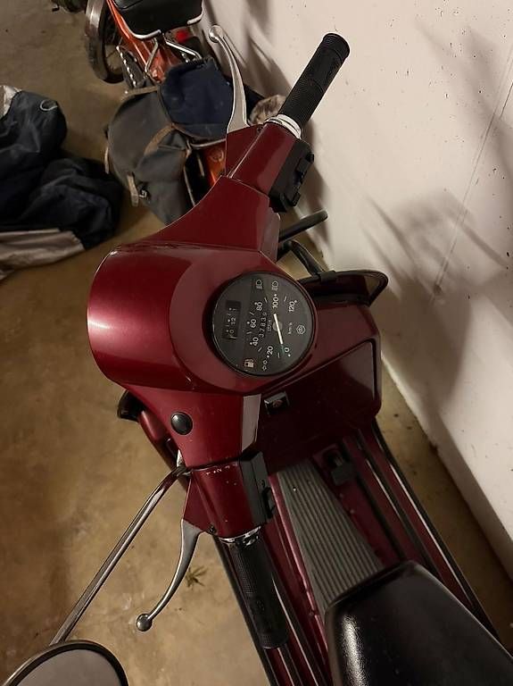 Vespa Scooter: Vespa PX 125 E – Usato da Zürich venduto da Ingrid54 3