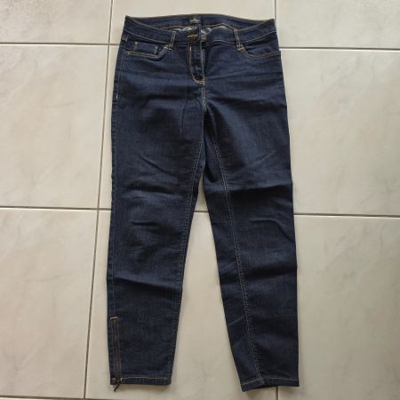 Lässige 3/4 Damen-Jeans in der Gr. 40 - sehr guter Zustand