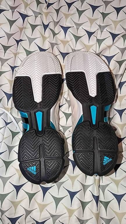 Scarpe da uomo: Chaussures de tennis et Padel  – Usato da Champagne venduto da Leomilo19 1