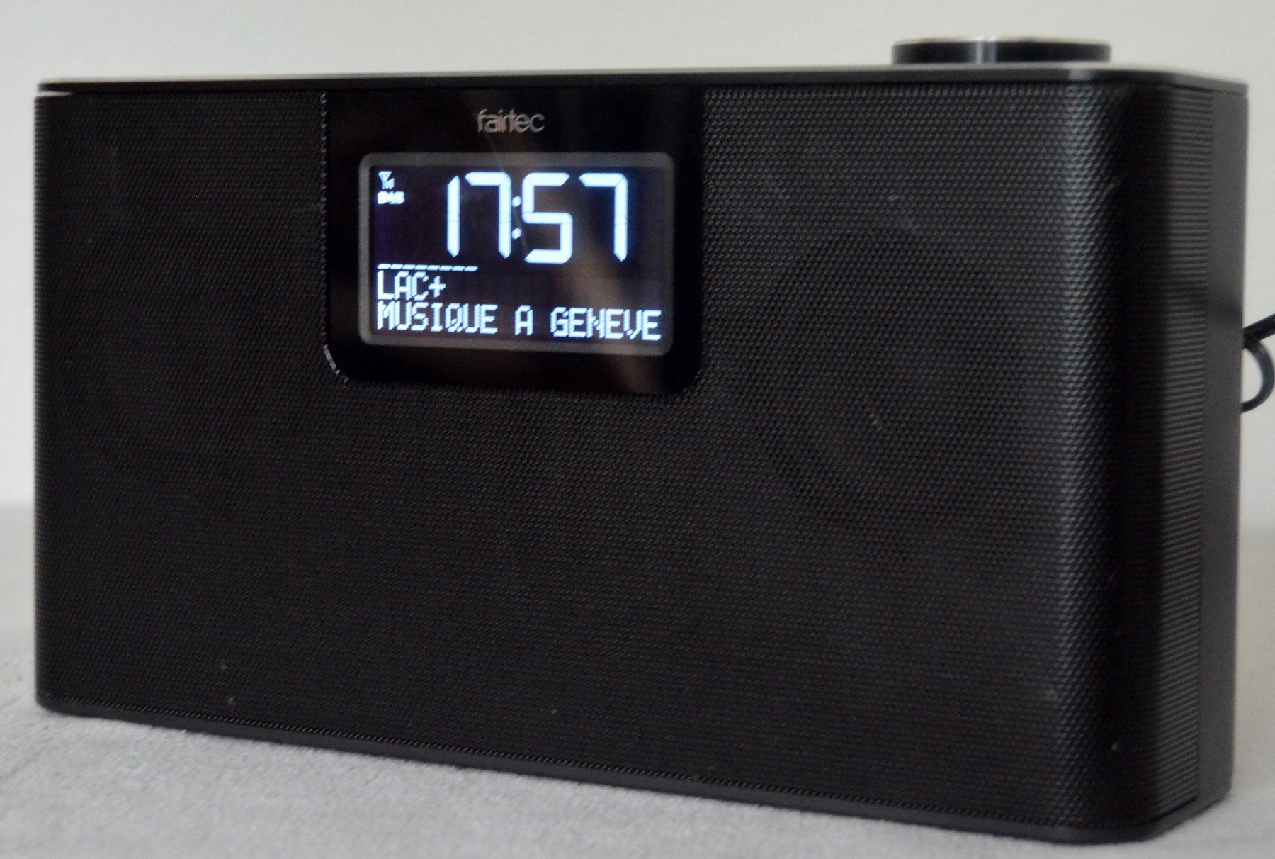 Radios: Radio FairTec Rhapsody DAB+ Bluetooth USB Micro SD Line In – Gebraucht aus Collonges von arashee 1
