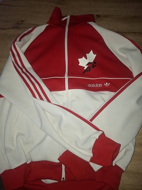 Giacche: Veste team athlétisme Canada – Usato da Monthey venduto da australie 2