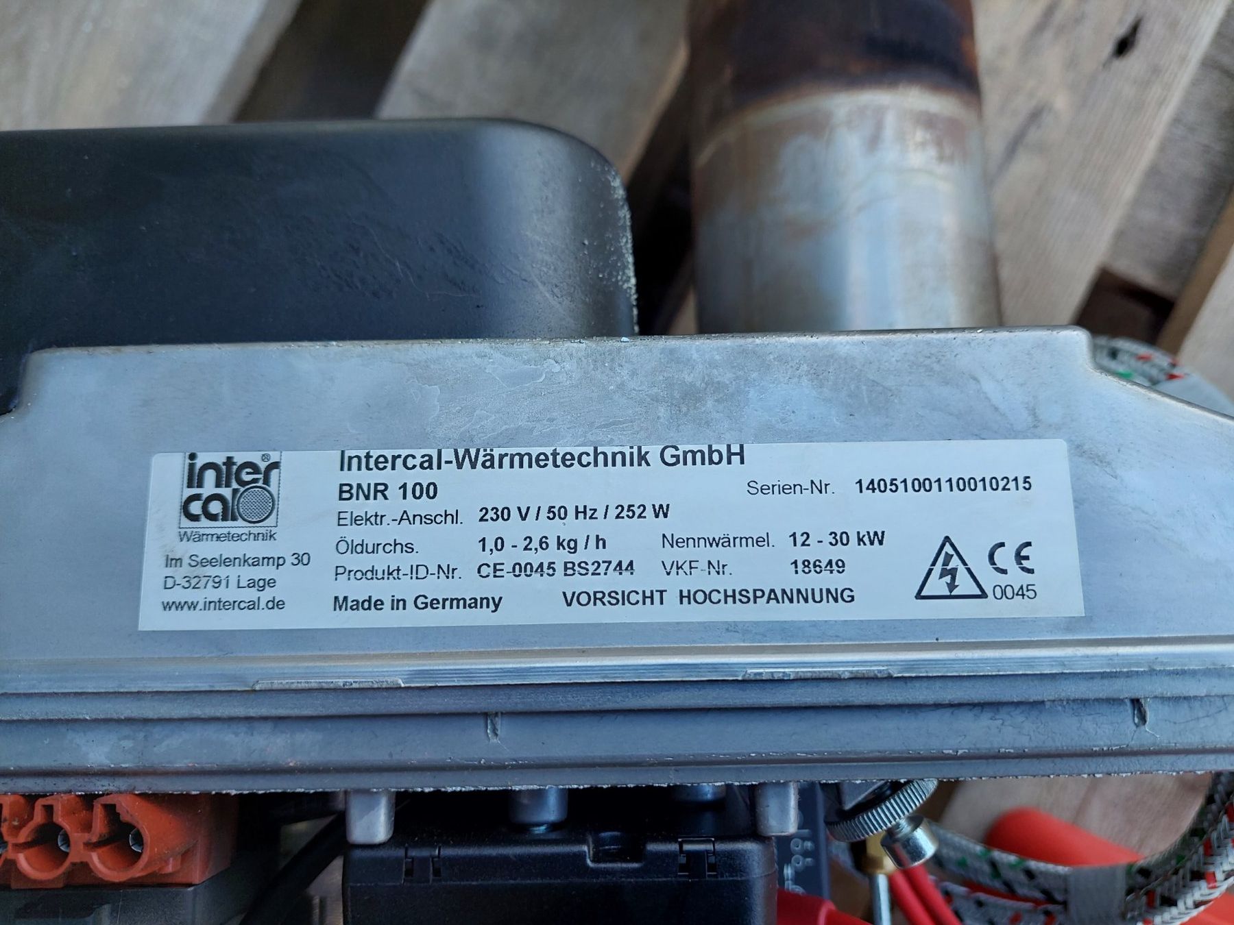 Radiatori: Oelbrenner Intercal BNR 100 – Usato da vogelsang ag venduto da ConcordeZH1 2