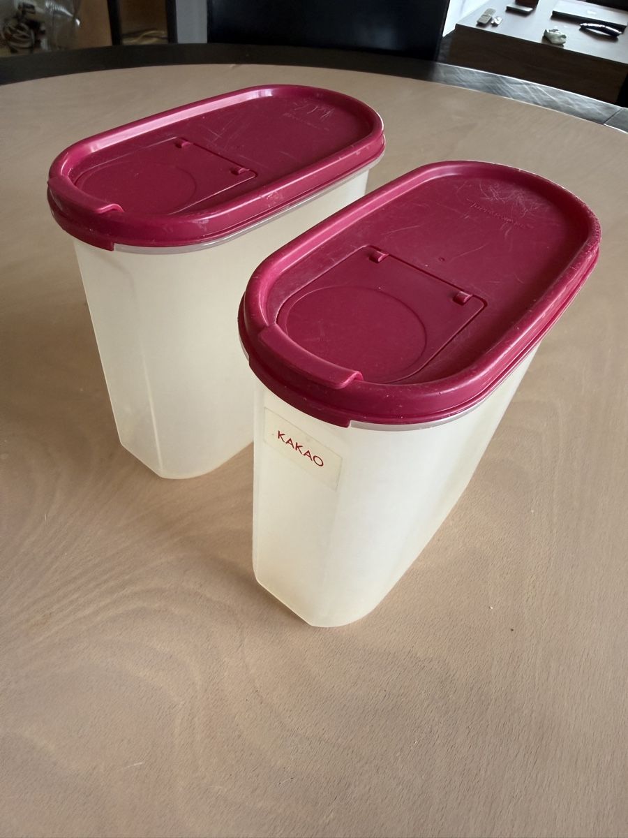 Tupperware Behälter & Ähnliches: Tupperware Eidgenossen 2er Set mit Schüttdeckel – Pink / Bee – Gebraucht aus Aarwangen von 313EminemD12 1
