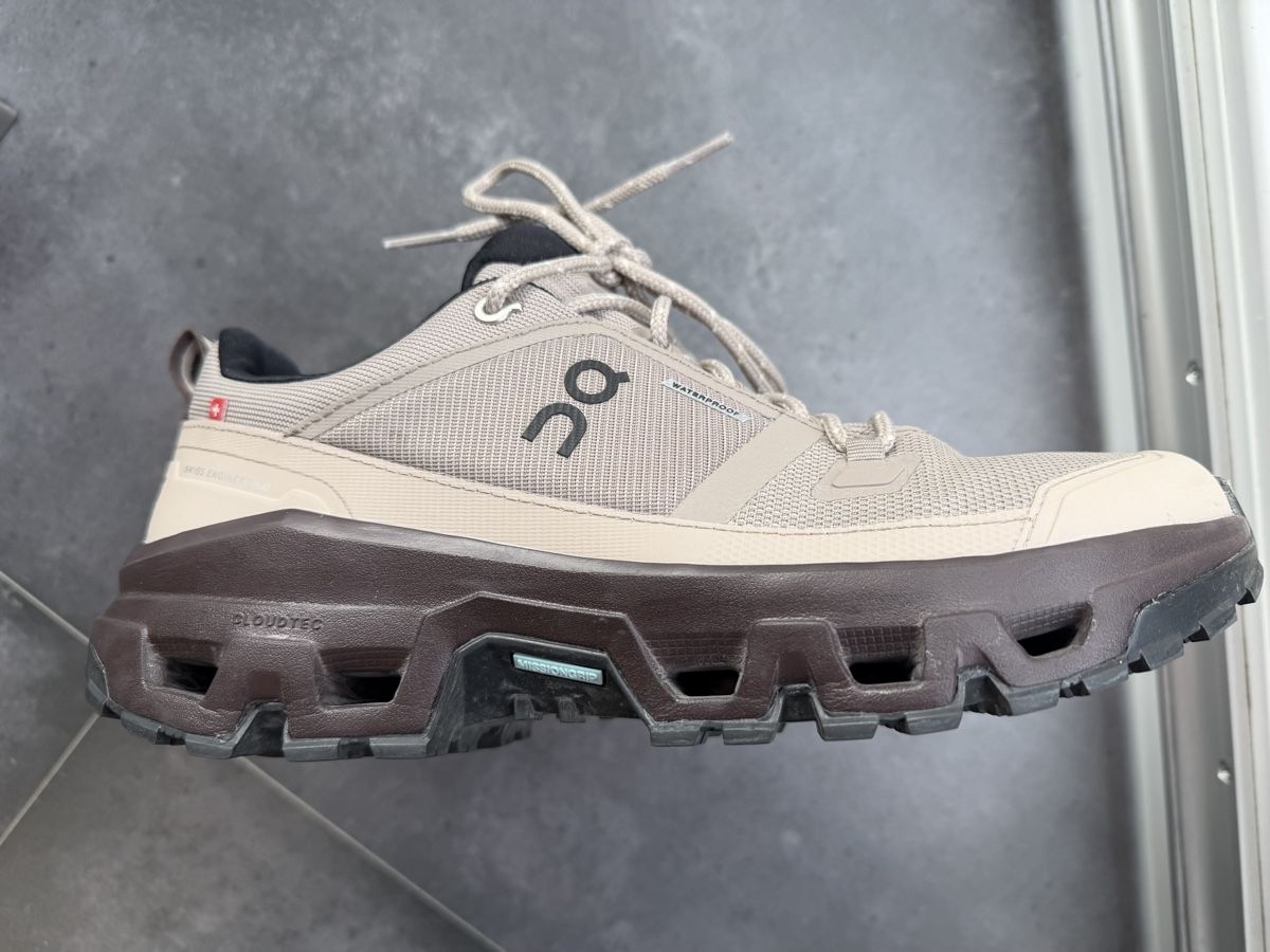 On Scarpe da donna: On Cloudventure Waterproof Damen Gr. 40,5 – Nuovo (secondo la descrizione) da Stein am Rhein venduto da Blumen9
