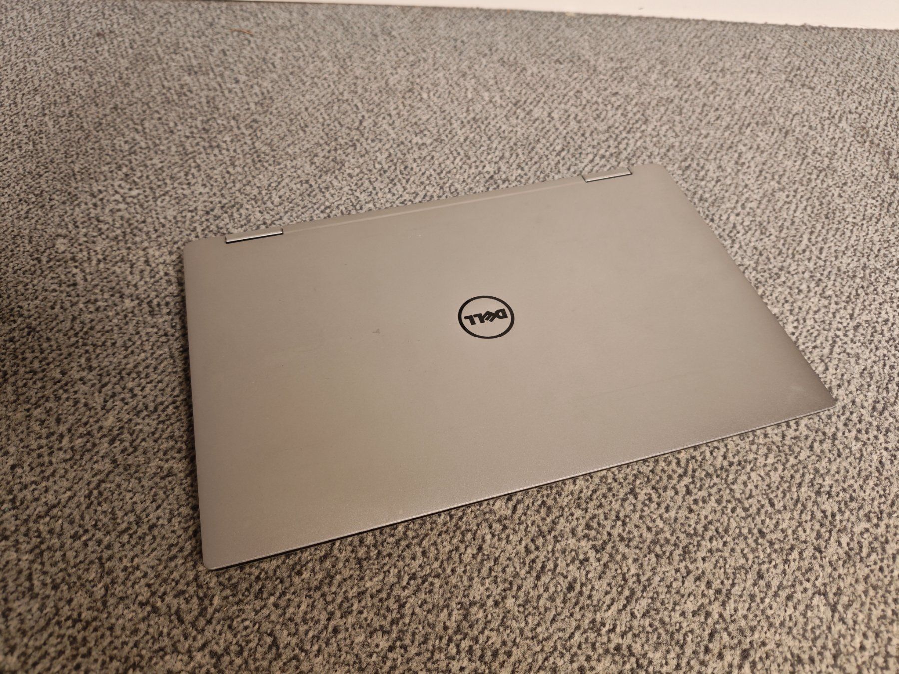 Dell Notebooks: Dell XPS 13 9365 Notebook – Gebraucht aus Zürich von initfour 1